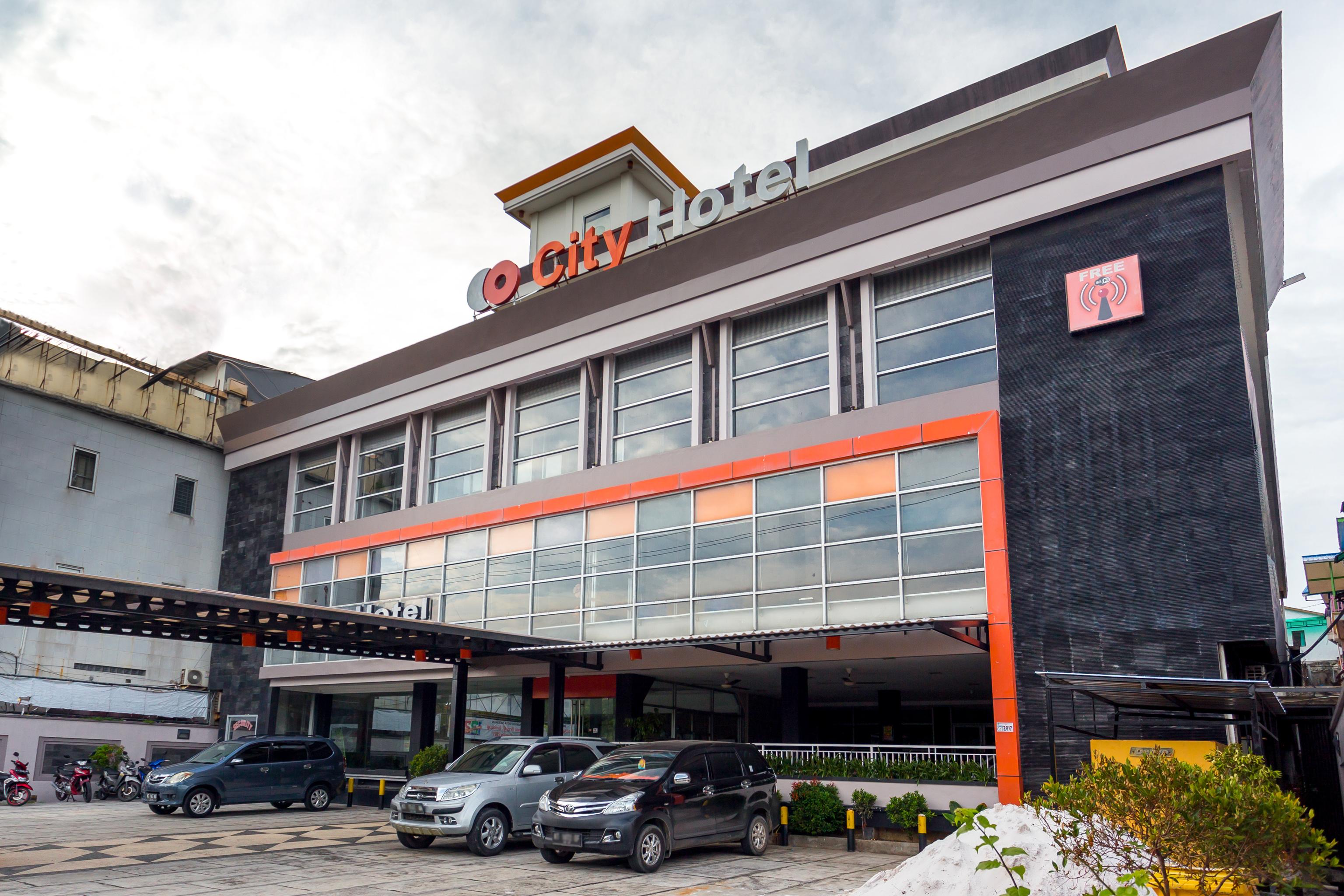 Capital O 769 City Hotel Balikpapan (Borneo) Exterior foto
